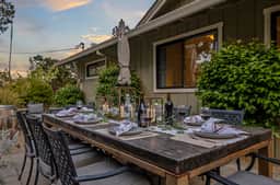 Vineyard Haven: Pool, Hot Tub & Wine Country Charm